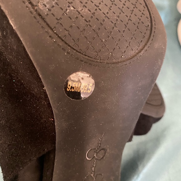 Jessica Simpson Suede Peep-Toe slingback heels - Picture 4 of 10